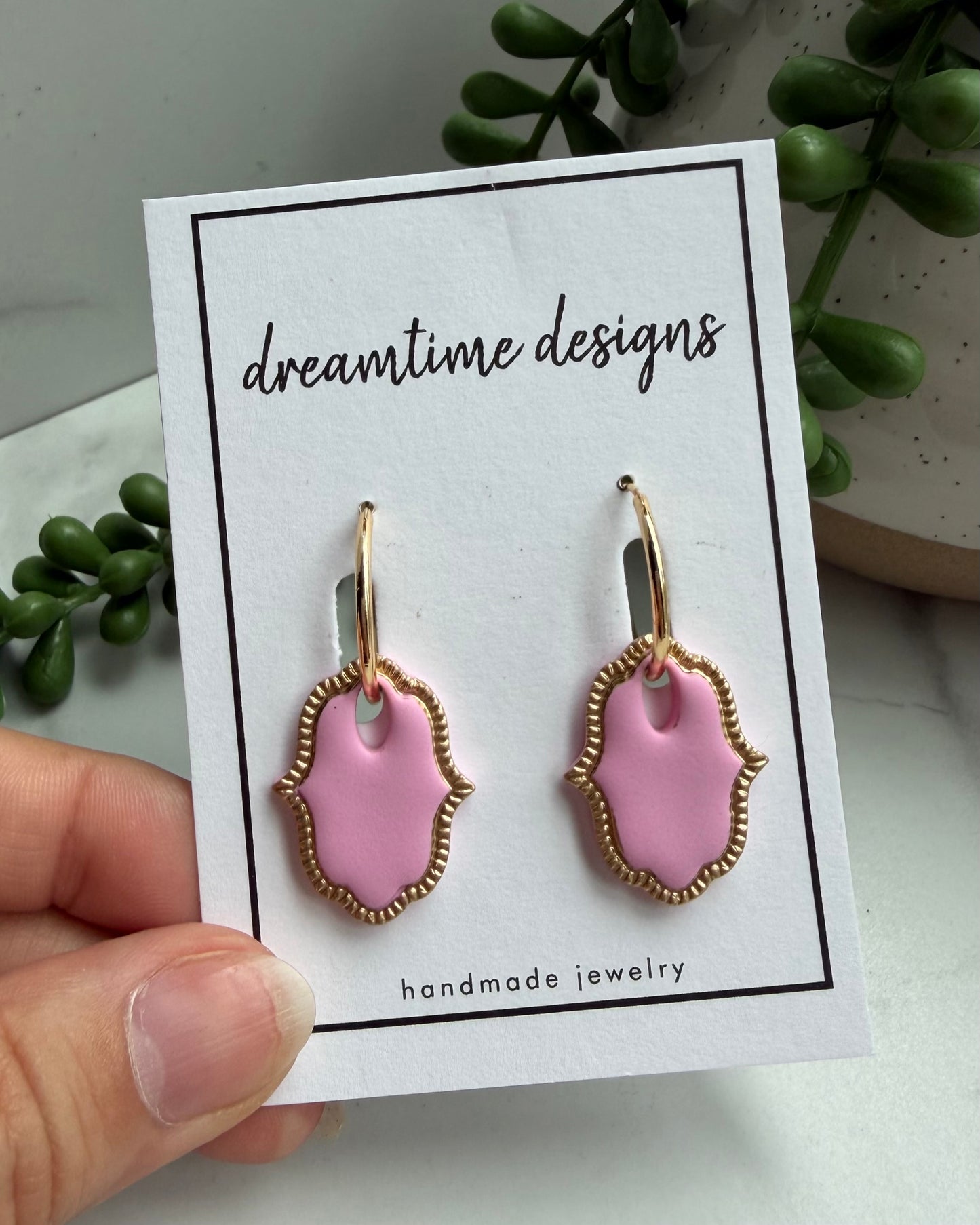 Halo Frame Hoop Earrings (pink)