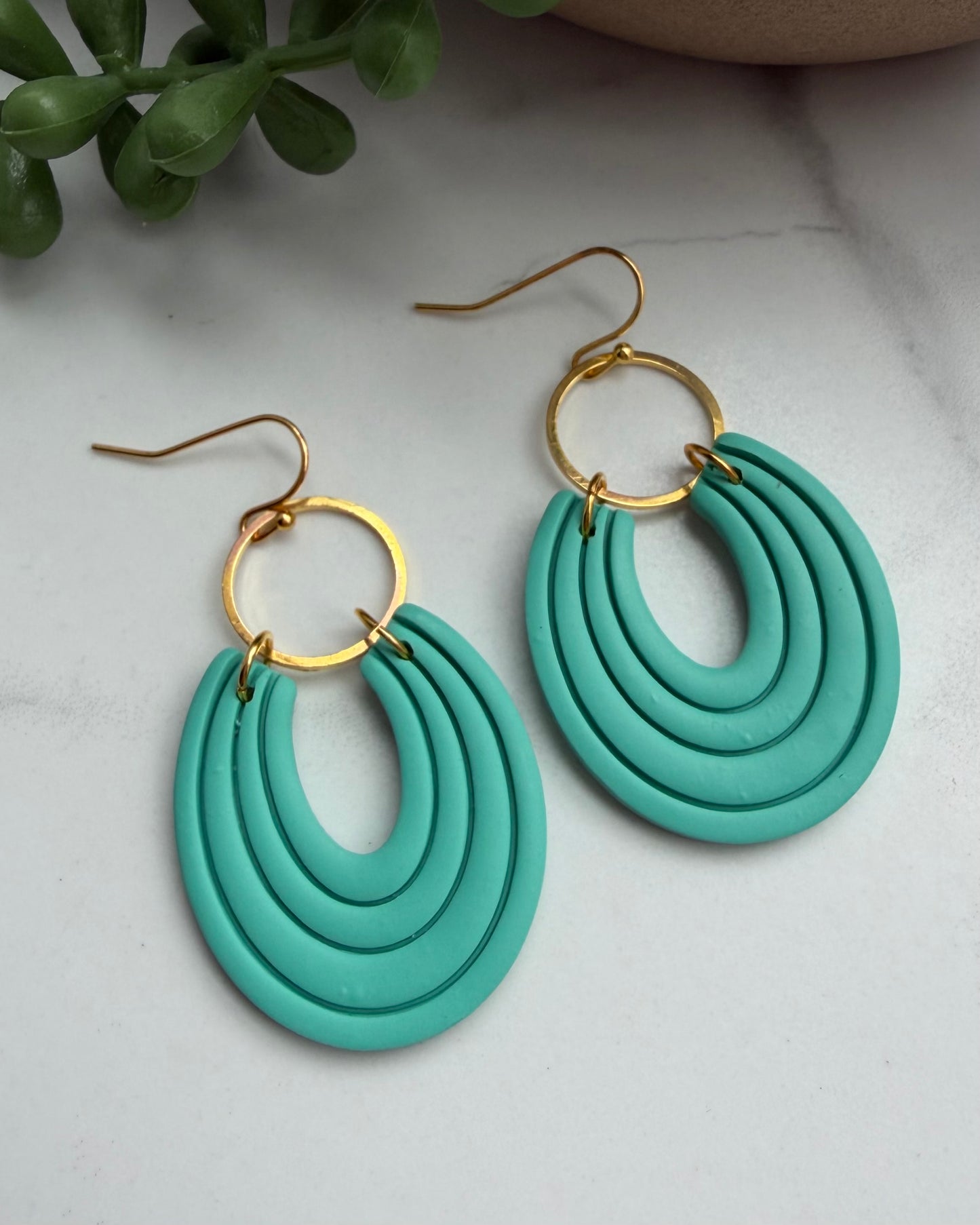 Scallop Dangle Earrings (turquoise)