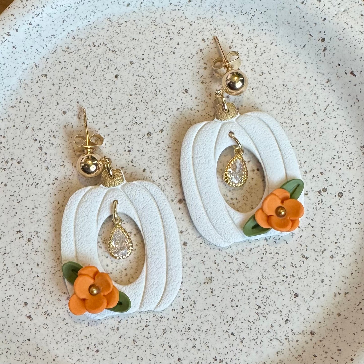 Pumpkin Charm Dangle Post Earrings (White)