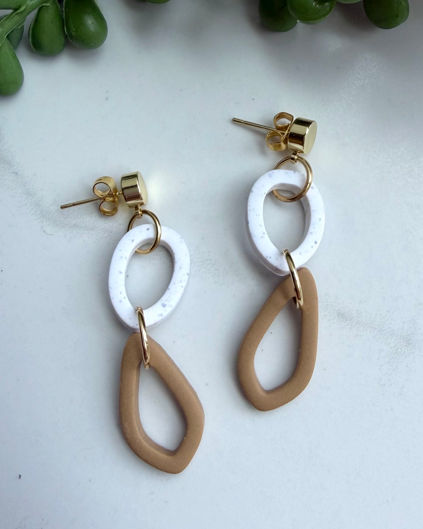 Modern Neutral Geometric Dangle (tan & white)