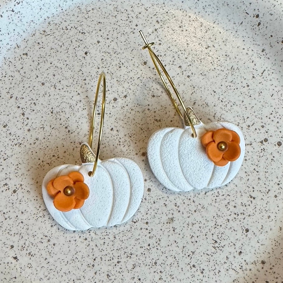 Pumpkin Flower Hoop Earrings (White)