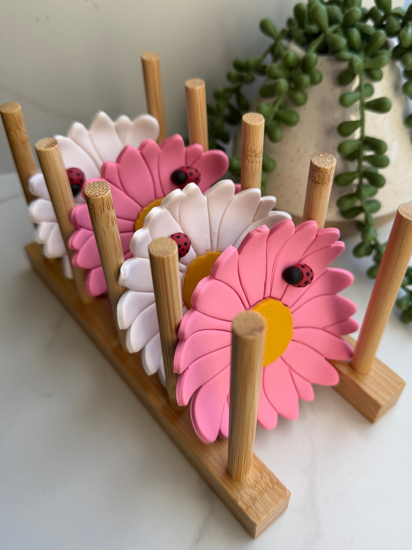 Daisy Trinket Dish (white)