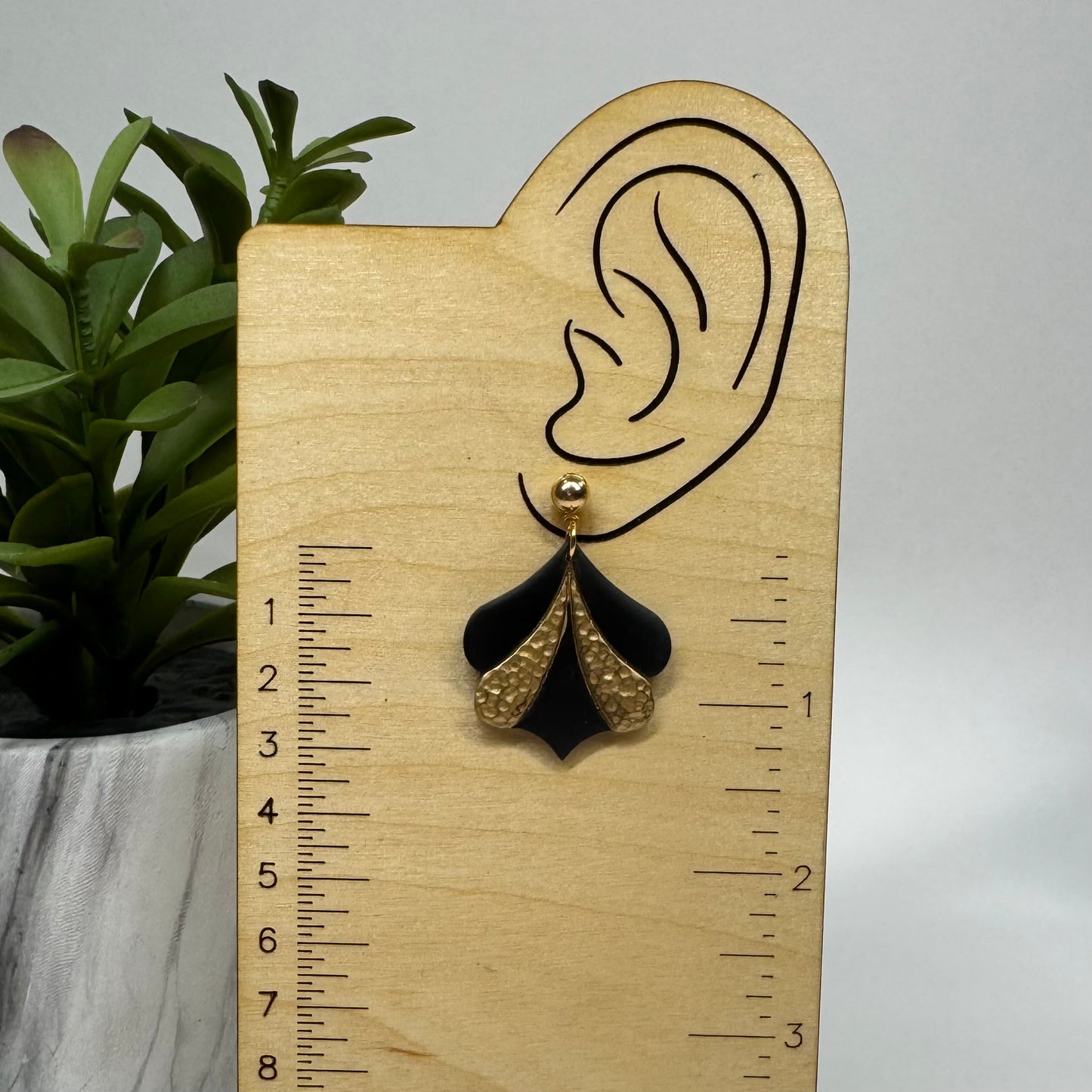 Art Deco Black Faux Hammered Gold Post Earrings