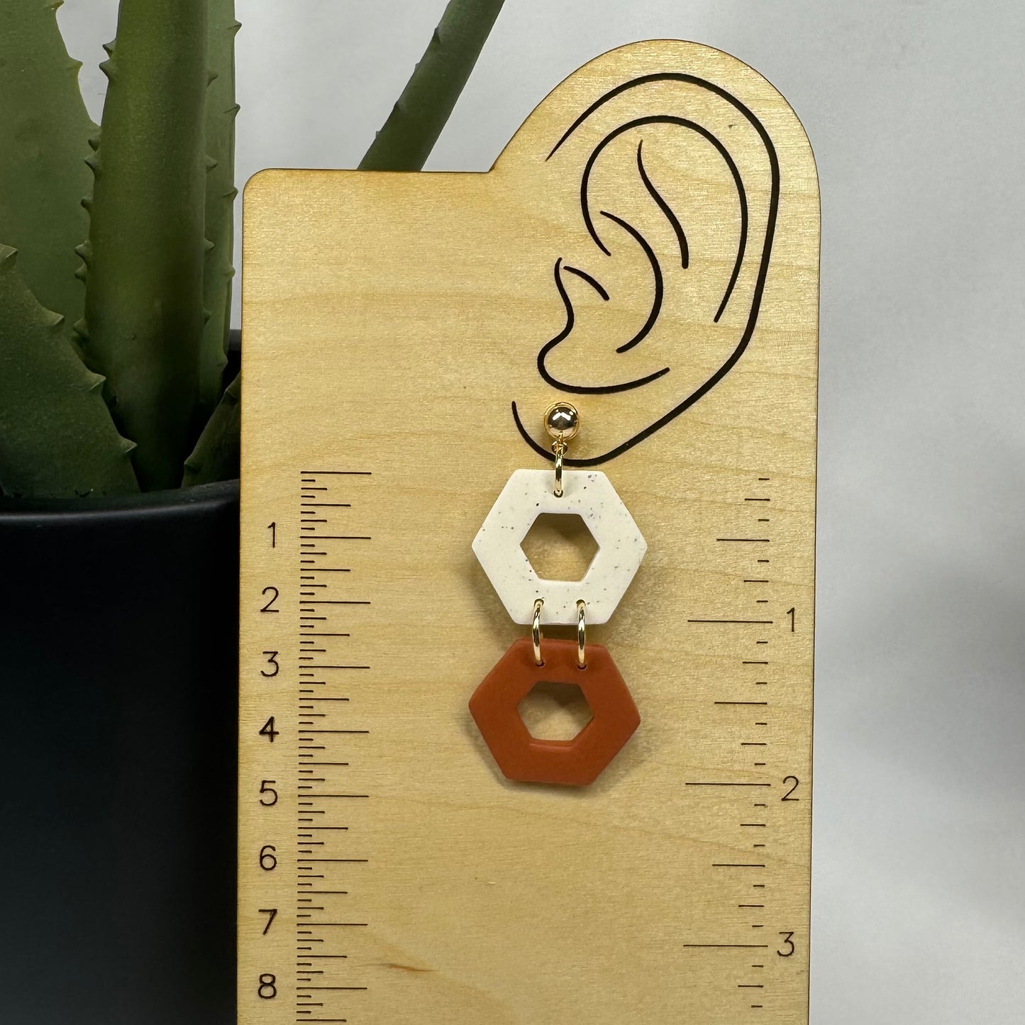 Double Hexagon Dangle Post (Rust)