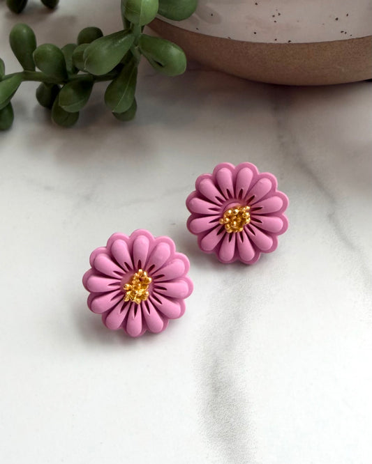 Bloom Daisy Earrings (pink)
