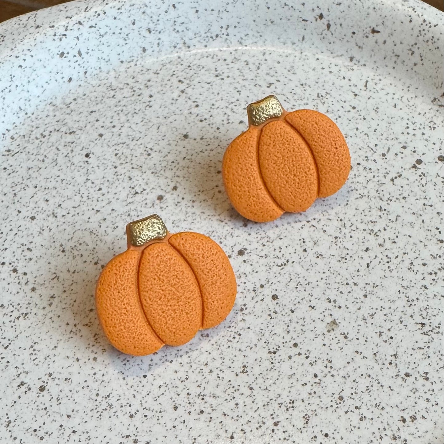 Pumpkin Post Earrings (Orange)