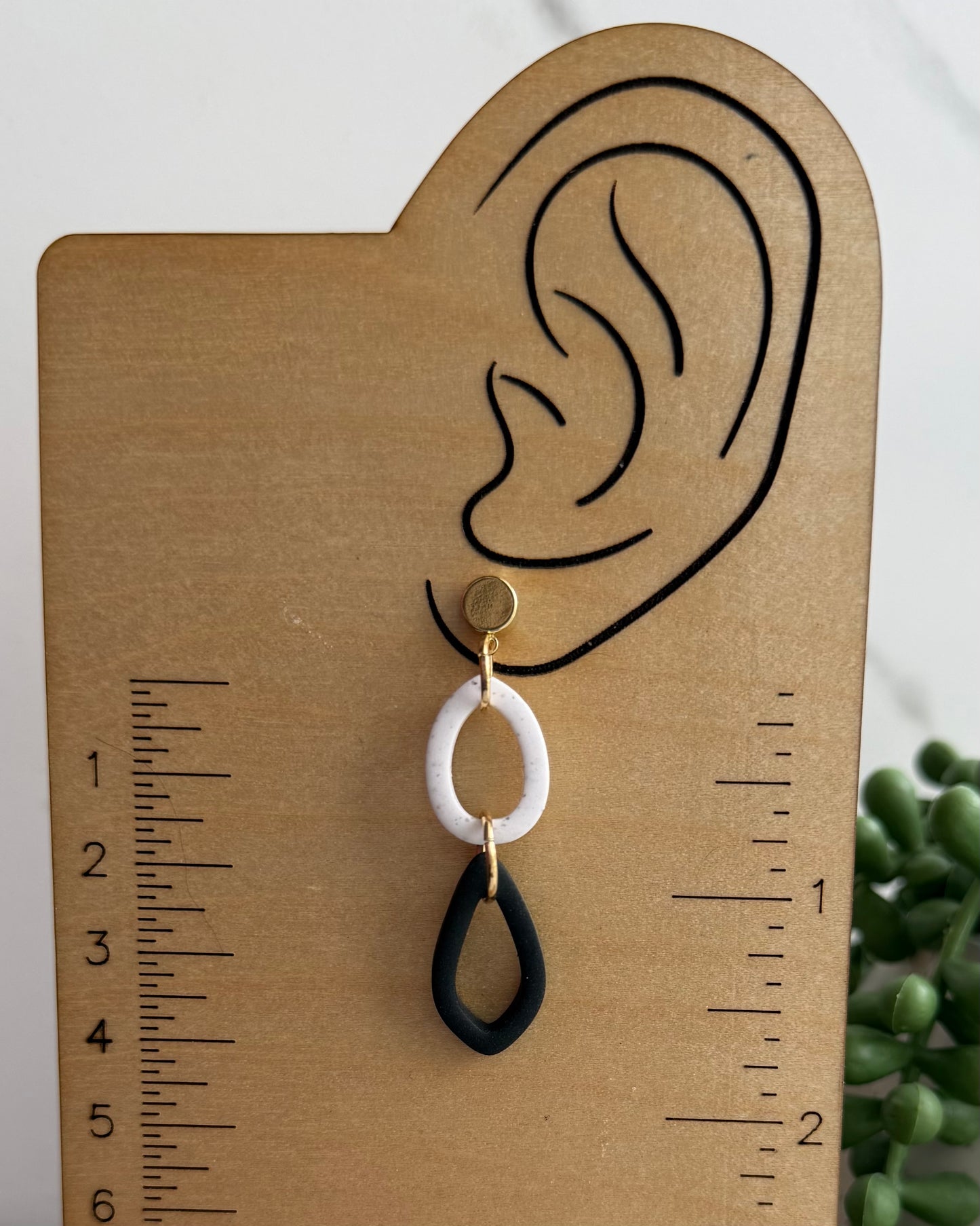 Modern Neutral Geometric Dangle Earrings (black & white)