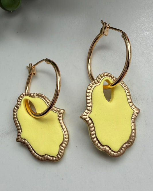 Halo Frame Hoop Earrings (yellow)
