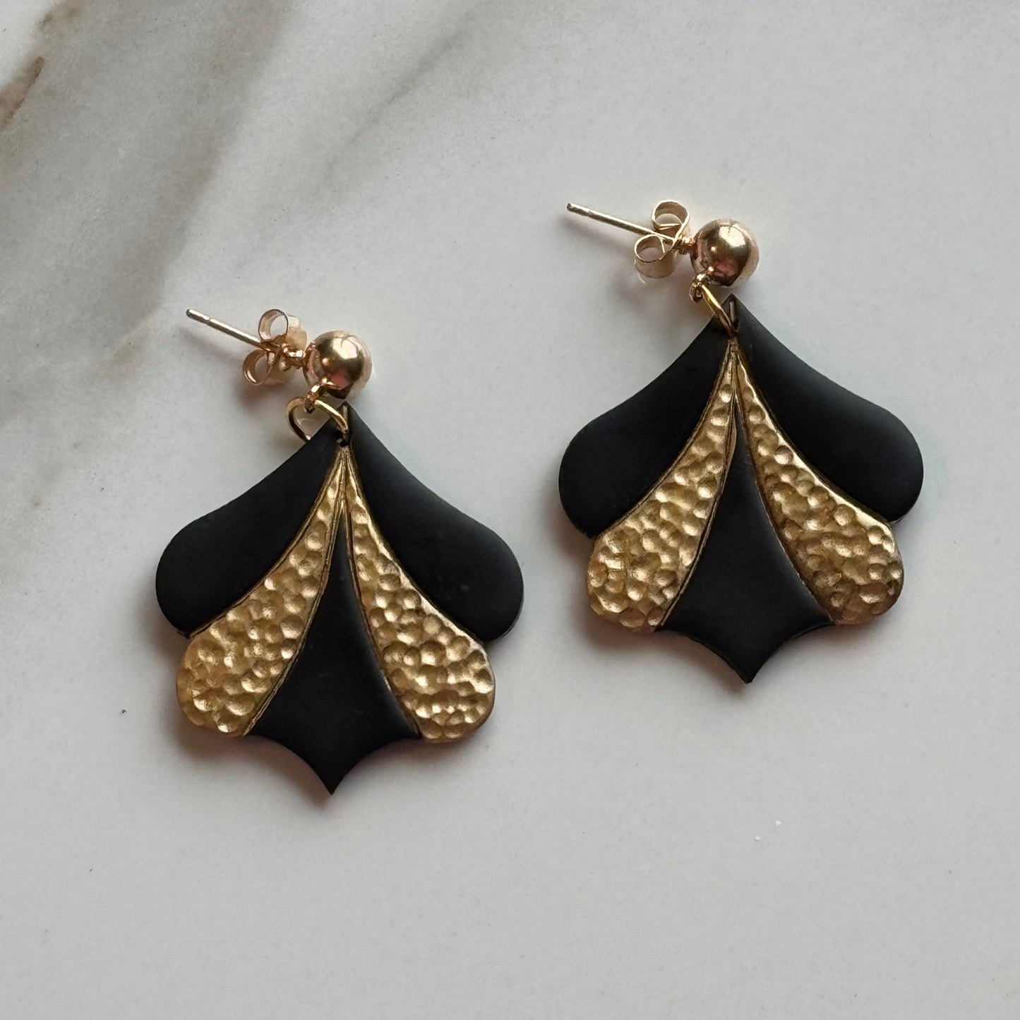 Art Deco Black Faux Hammered Gold Post Earrings