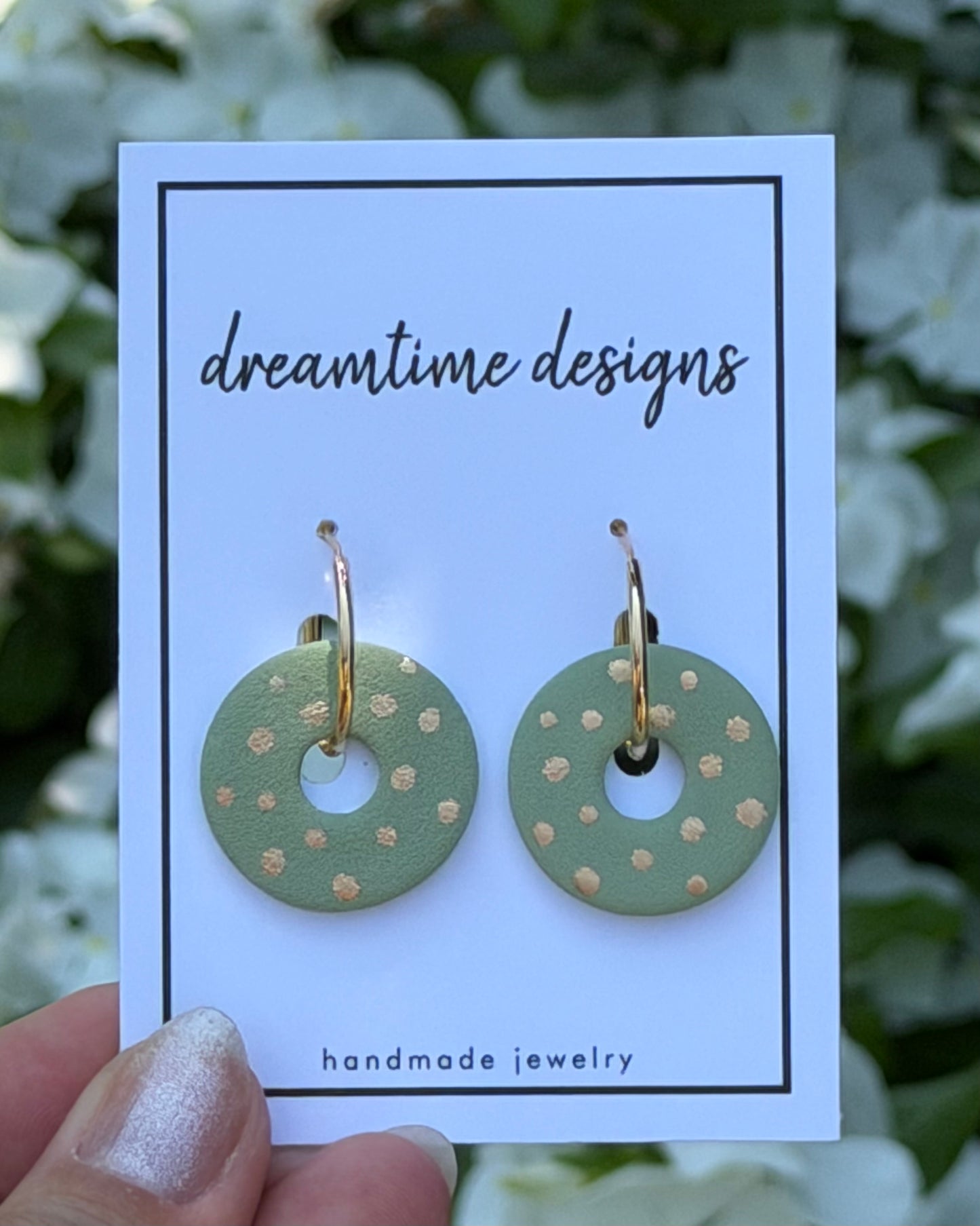 Modern Minimalist Open Circle Hoop Earrings (sage)
