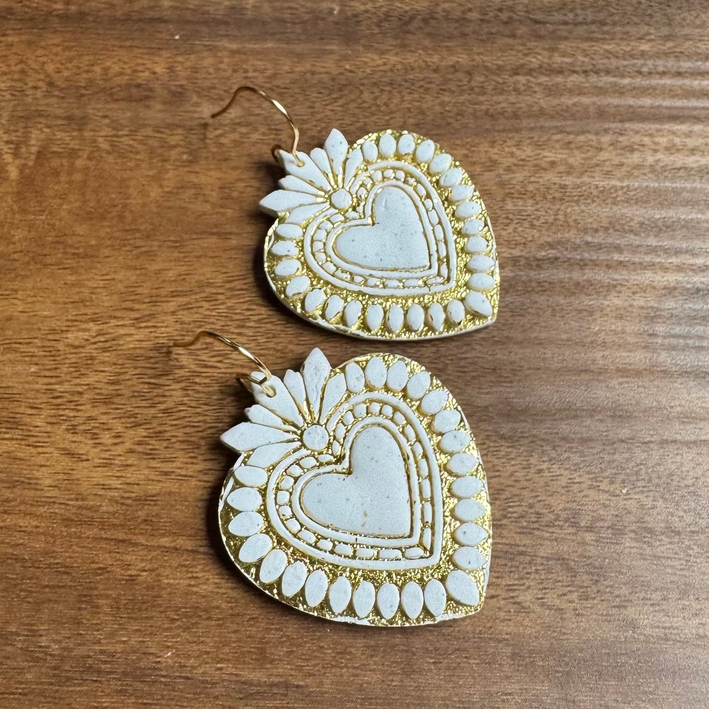 Sacred Heart Gold Leaf Fishhooks