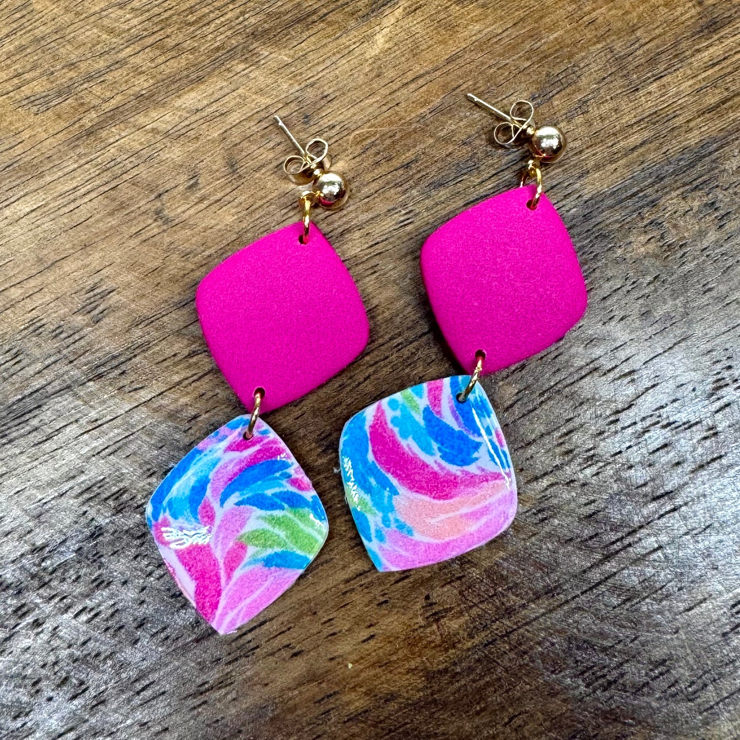 Tropical Twist Dangle Posts