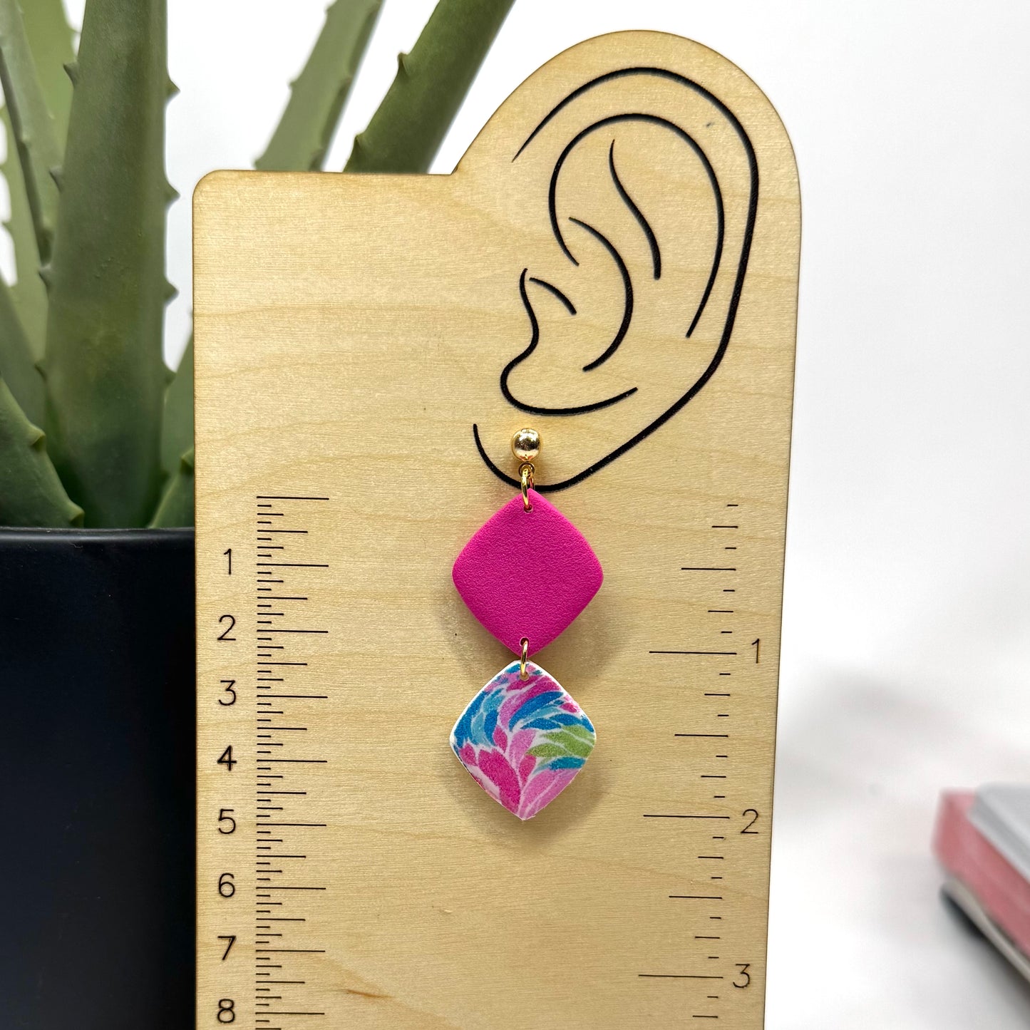 Tropical Twist Dangle Posts